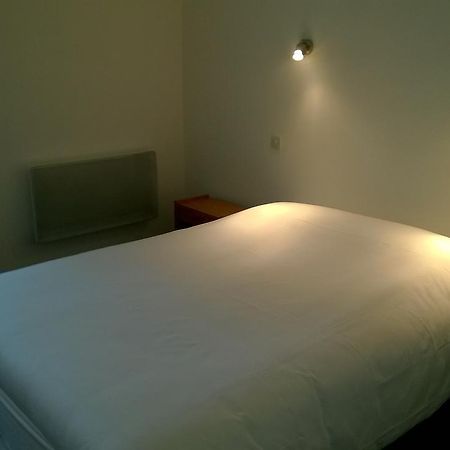 Hotel Beau Rivage Arradon Bagian luar foto